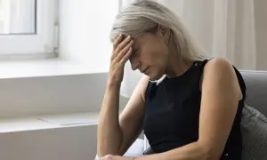 Zawroty głowy: Leki, diagnoza i sygnały alarmowe. Kiedy do lekarza?