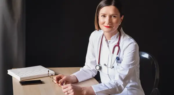 Urolog dr Wojciech Rogowski: Gdzie przyjmuje w Warszawie? Uniknij pomyłki!